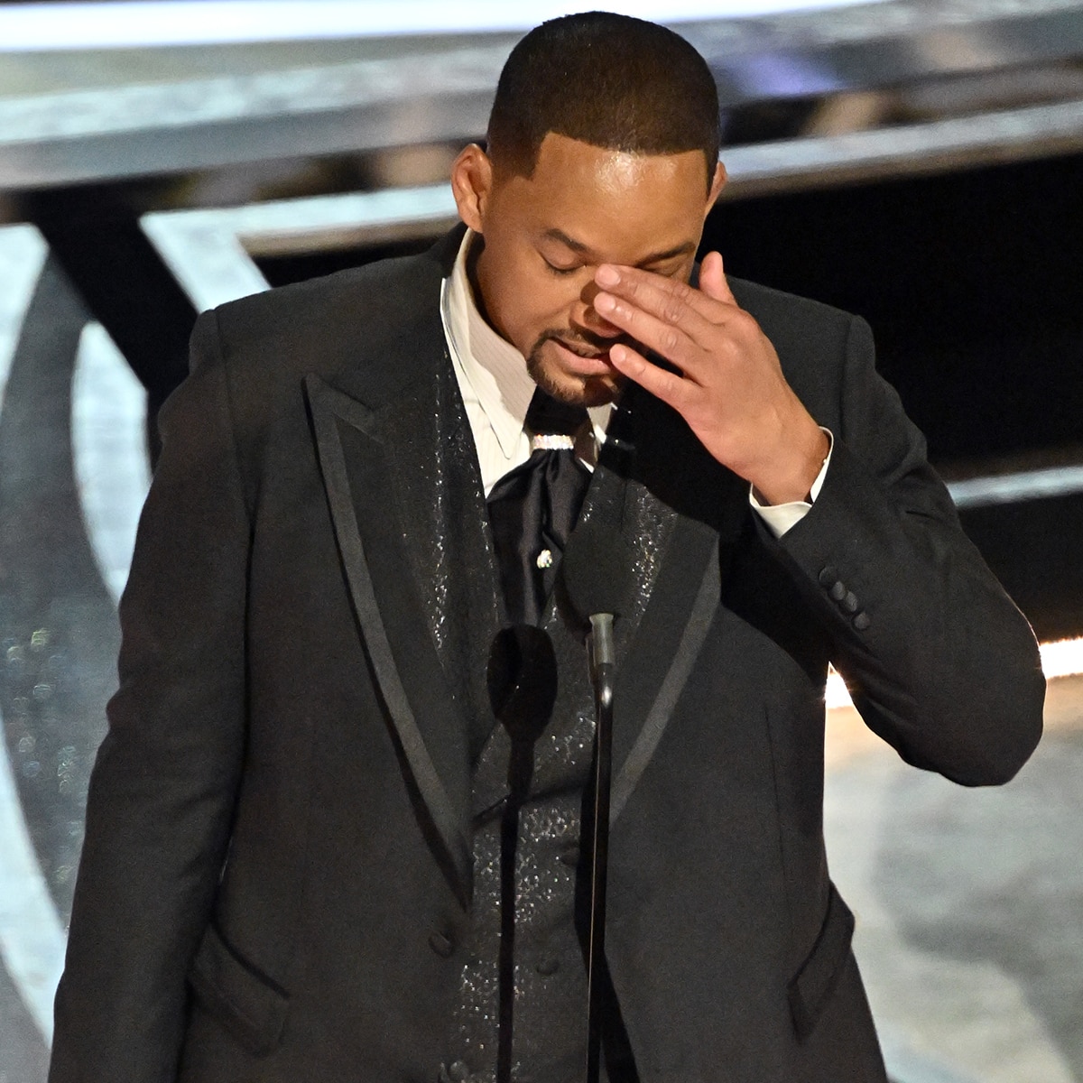 Oscars 2022: Emotional Will Smith Apologizes After Chris Rock Altercation